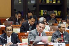 KPK Akan Tangkap Pihak...