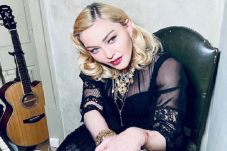 Cedera, Madonna Batalkan...