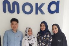 Santara Gandeng Moka...