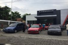 Komunitas Peugeot Solo...