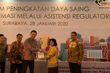 BPOM Beri Lima Industri...