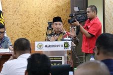 PKS Nilai Skandal Jiwasraya...