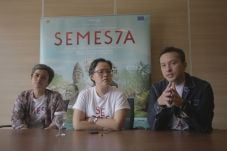 Film Semesta Tampilkan...