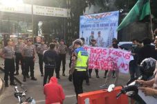 Demo di Polda, HMI Ubhara...