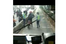 Transjakarta Akan Laporkan...