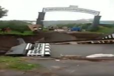Detik-detik Jembatan...