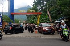 Pengamanan Pintu Masuk...