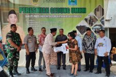 Bangun Galeri UMKM di...