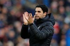 Dijegal Burnley, Arsenal...