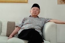 Sosok Gus Sholah, Tokoh...