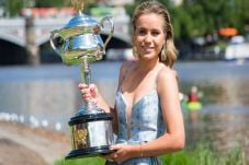 Gaun Sofia Kenin saat...