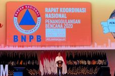 Jokowi: Perlu Solusi...
