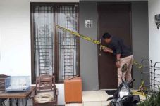 Dosen di Tangerang Aniaya...