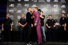 Digoda McGregor Rp1,3...