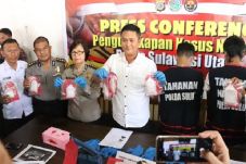 Dikendalikan dari Lapas,...