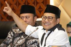 Pimpinan DPR Segera...