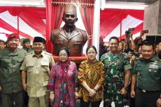 Megawati, Prabowo, Puan,...