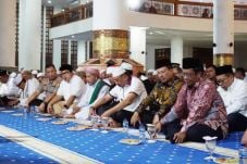 Mahfud MD Ajak Masyarakat...