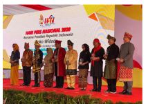 Di Hari Pers Nasional,...