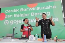 Ratusan Keluarga Mitra...