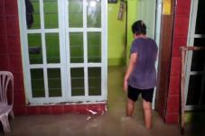 Banjir Masih Rendam...