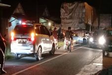 DPRD Kobar Terima Keluhan...