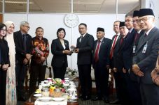 BI Jabar Waspadai Dampak...