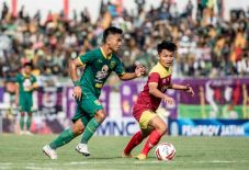 Persebaya Bungkam Persik...