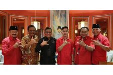 Gibran dan Purnomo Tiba...