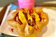 Richeese Factory Sambut...