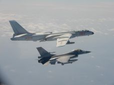 Taiwan Kerahkan Jet...