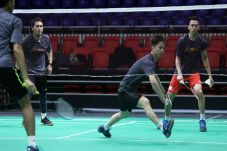 China Mundur, Susy Susanti:...