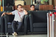 Kasus Suap PAW DPR,...