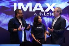 Manjakan Penonton, IMAX...