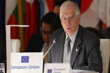 UE Peringatkan Israel...