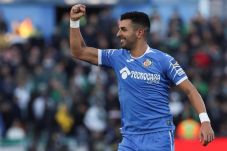 Rodriguez Tertarik Gantikan...