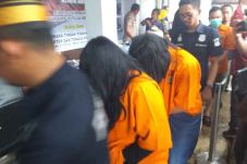 Gerebek Klinik Aborsi...
