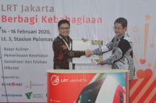 LRT Jakarta Manfaatkan...