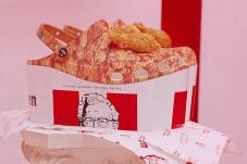 Kolaborasi KFC X Crocs...
