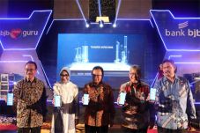Perkuat Layanan Digital,...