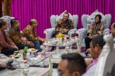 Indosat Ooredoo Inisiasi...