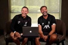 Karakter Klopp Merangsang...