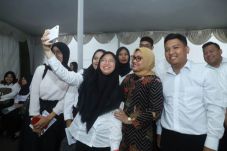 Menaker Ida Tinjau Langsung...