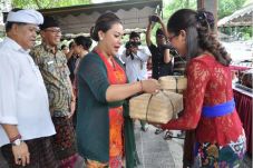 Ringankan Derita Peternak...