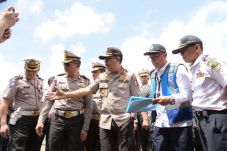 Imbas Longsor Tol Cipularang,...