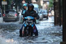 Antisipasi Banjir Kiriman,...