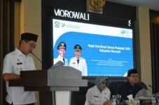 Bupati Morowali Hadiri...