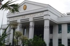 Sidang Advokat, Pelapor...
