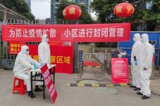 2.442 Tewas, 22.888...