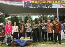 Wakili Sultan Hamengku...